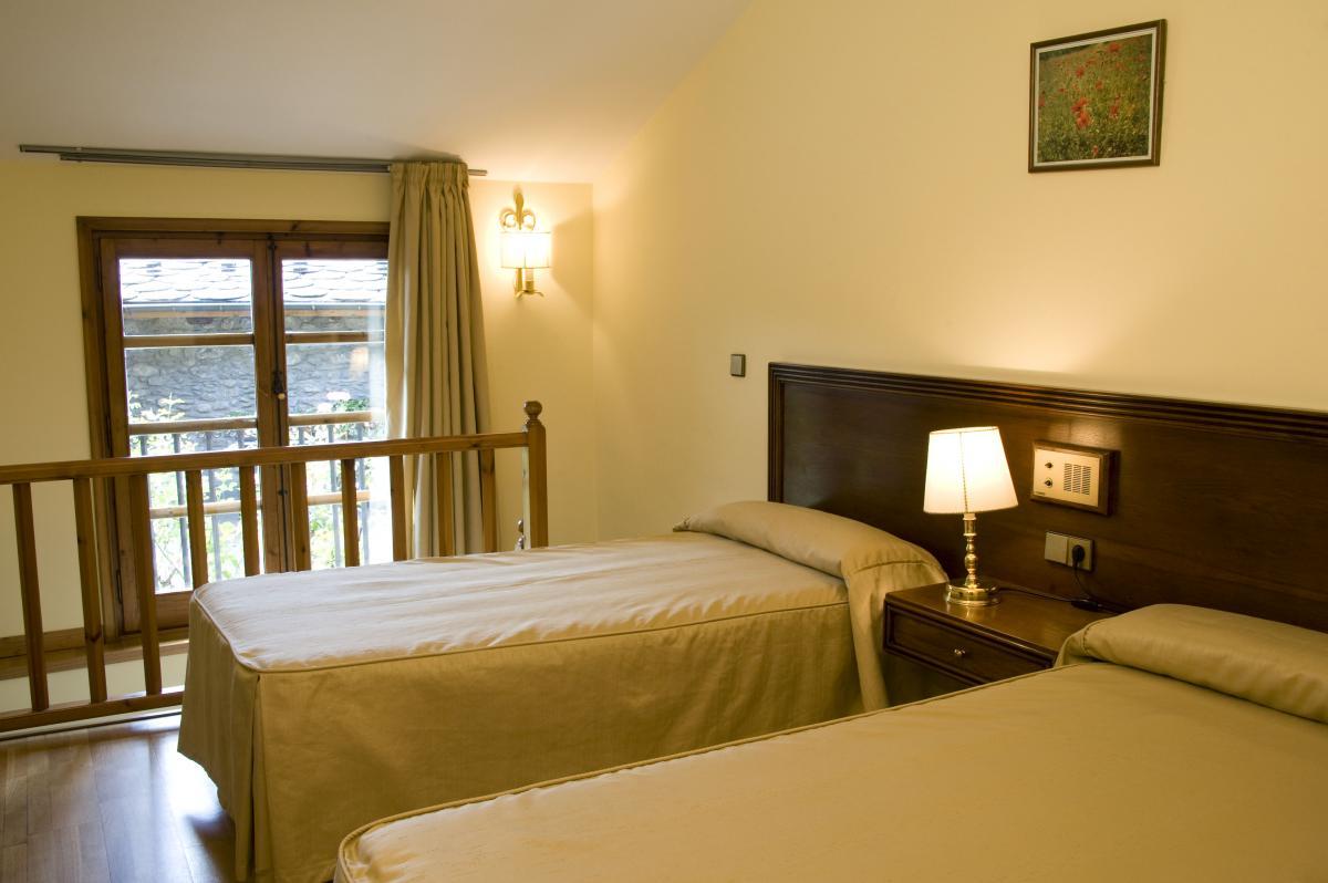 Hotel Santa Barbara De La Vall D'오르디노 외부 사진
