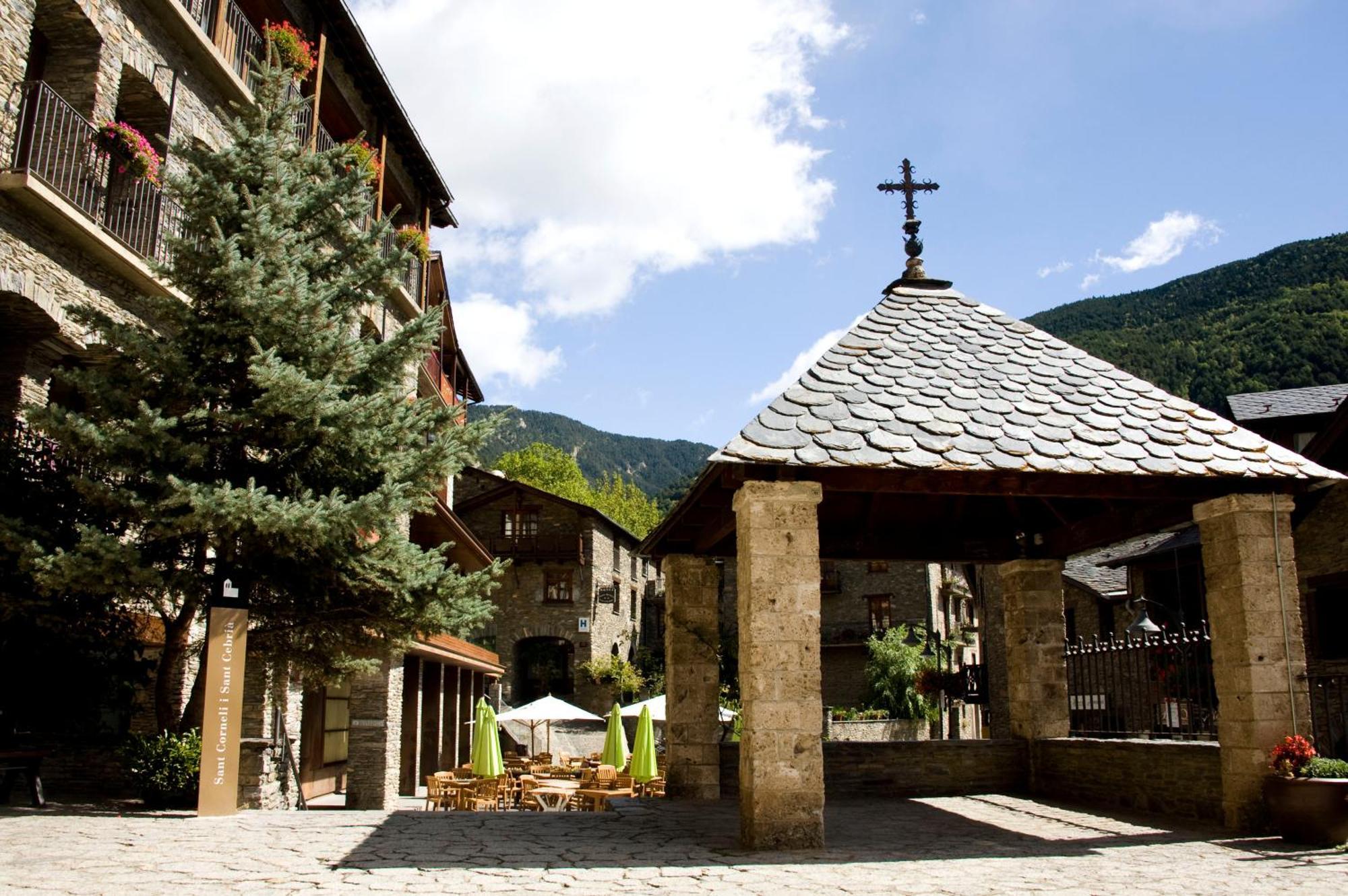 Hotel Santa Barbara De La Vall D'오르디노 외부 사진